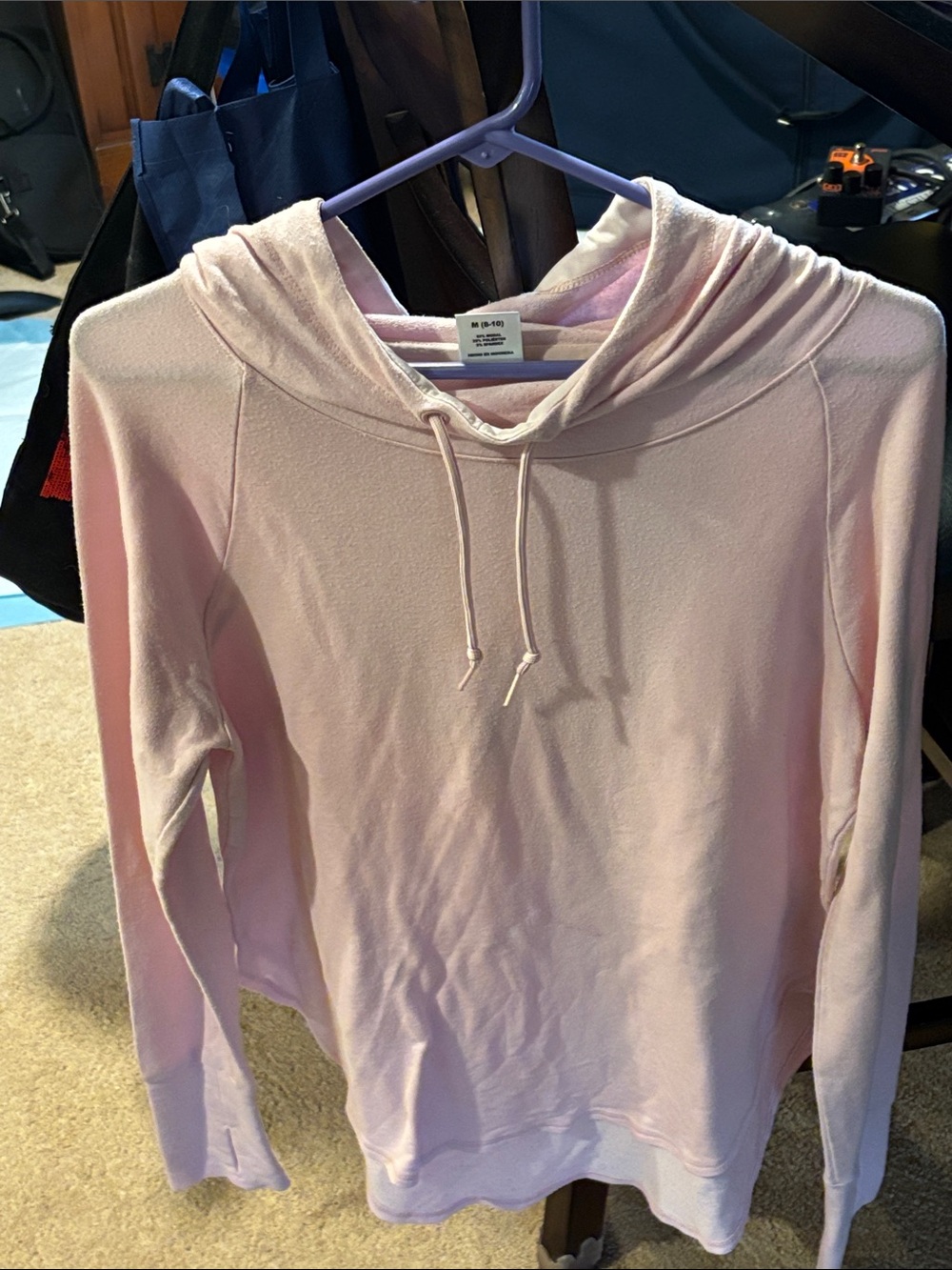 Medium Avia hooded sweatshirt